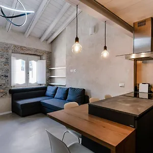 Apartment House Of Glass Cathedral View - The House Of Travelers, Como