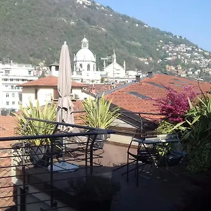 Via Carcano 13 Côme