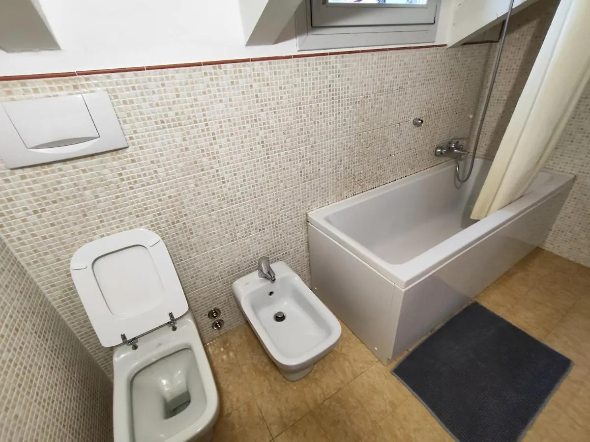 Apartment Como Appartamento Centralissimo Casa Volt Italy