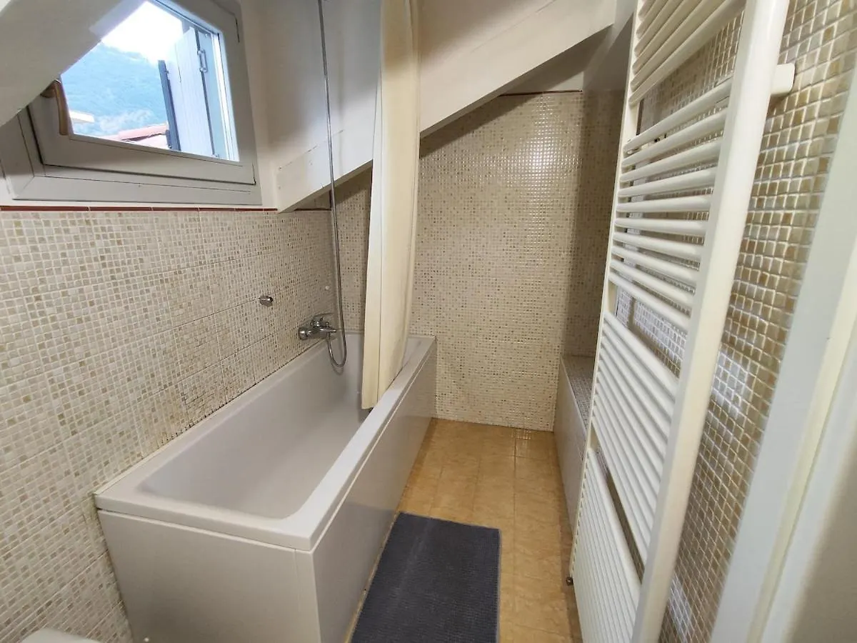 Como Appartamento Centralissimo Casa Volt 0*,  Italy