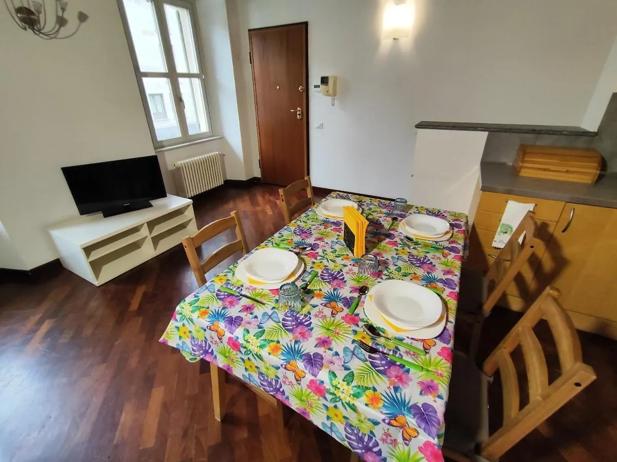 Apartment Como Appartamento Centralissimo Casa Volt Italy